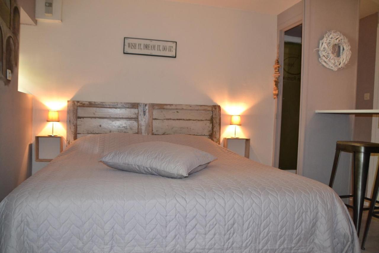 Maison Sous Le Pont Bed and Breakfast Meyras Exterior foto