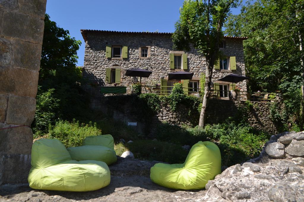 Maison Sous Le Pont Bed and Breakfast Meyras Exterior foto